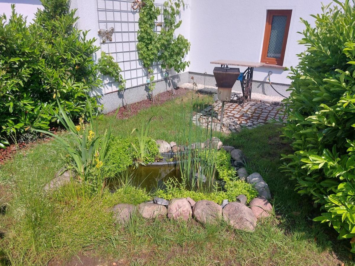 Ferienhaus In 베르나우 바이 베를린 외부 사진